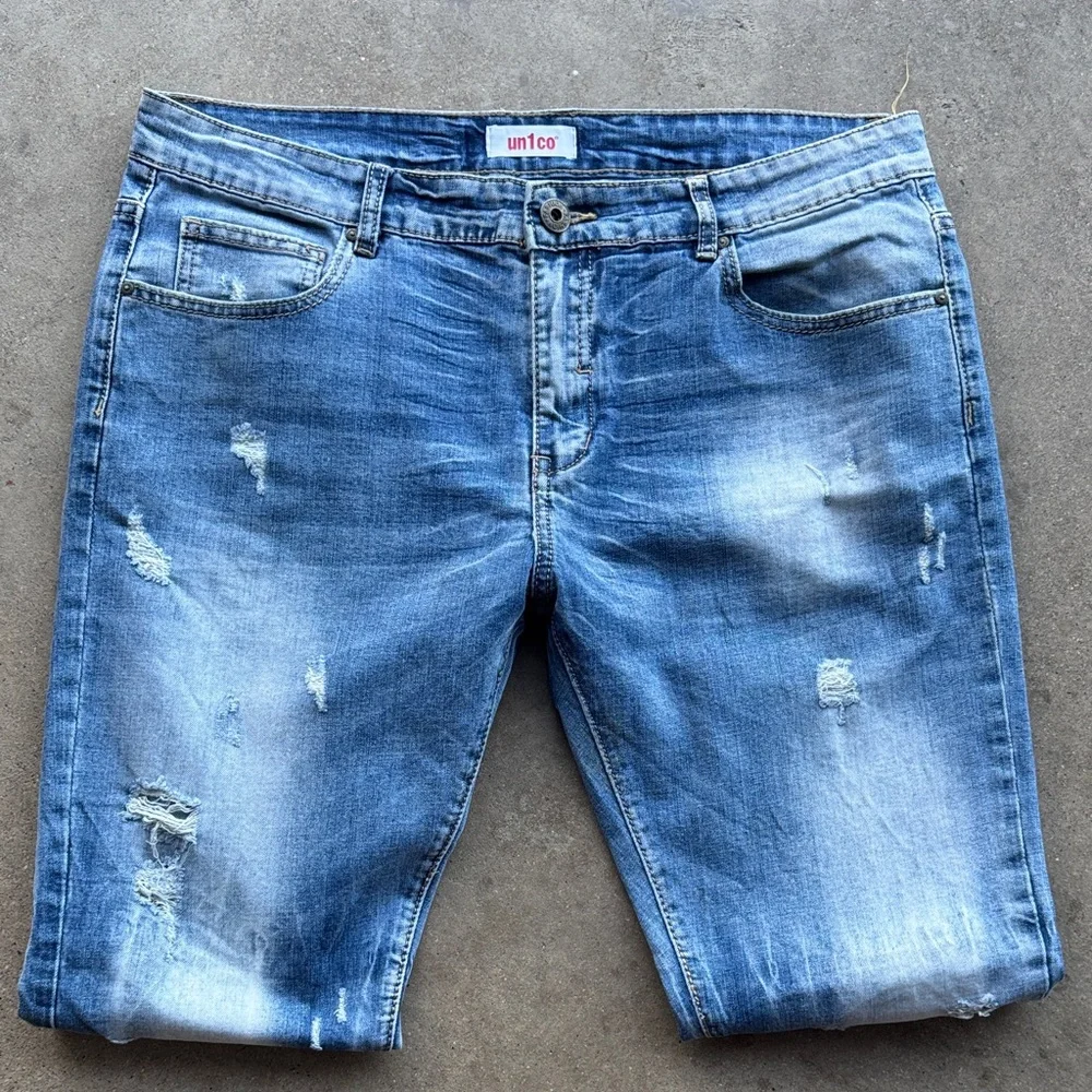 Un1co Light Blue Distressed Jeans Size 40 In style